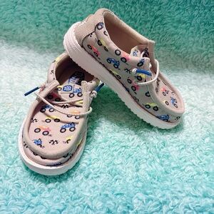 Toddler shoes hey dude size Child 9